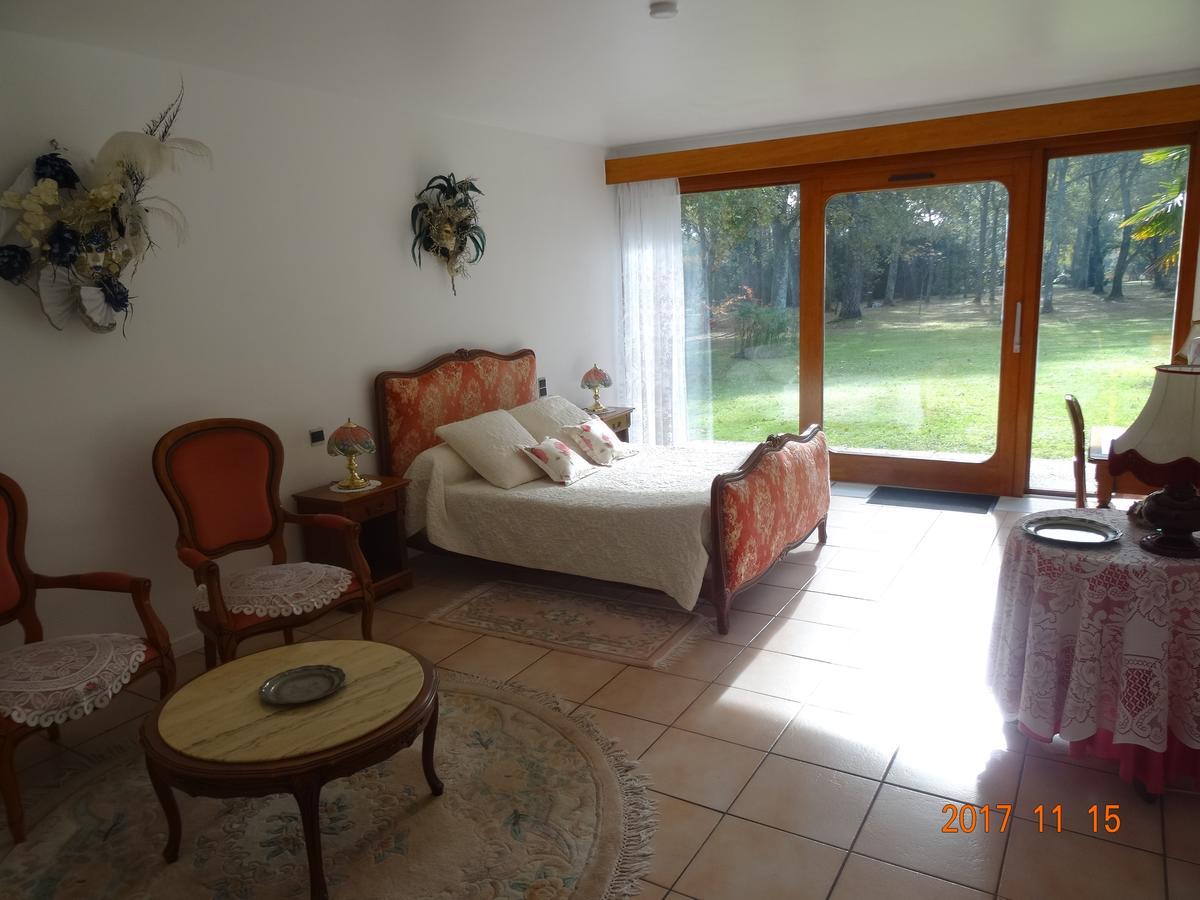 Parc De L'Aiguade Bed & Breakfast Saint-Paul-les-Dax Bilik gambar